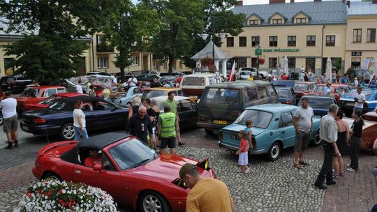 Zlot pojazdów zabytkowych w Binarowej (7 lipca 2024)