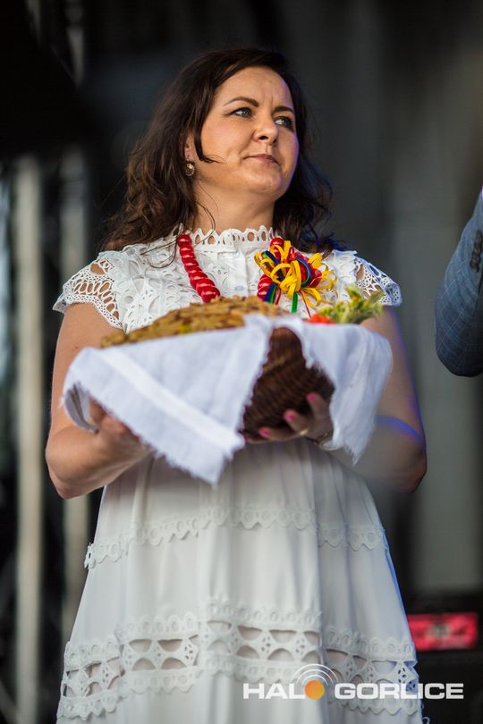 zdjęcia z dożynek gminnych w sękowej w roku 2024