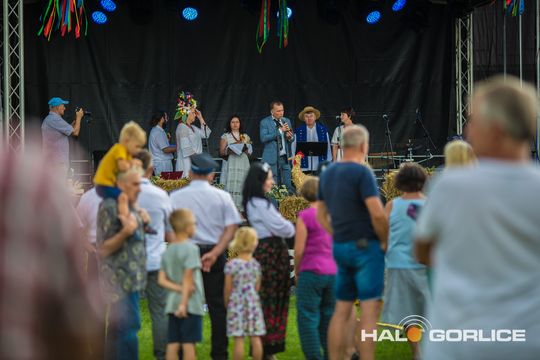 zdjęcia z dożynek gminnych w sękowej w roku 2024