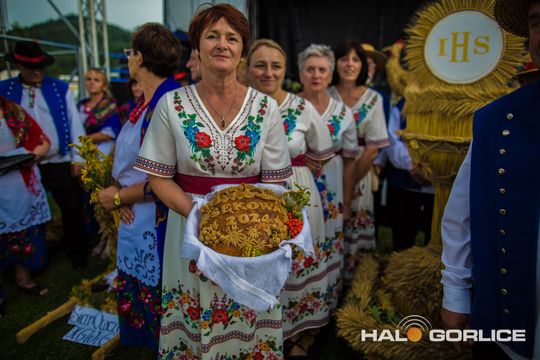 zdjęcia z dożynek gminnych w sękowej w roku 2024