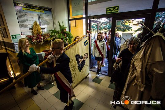 akademia z okazji 50-lecia jubileuszu powstania Zespołu Szkół nr 5 w Gorlicach