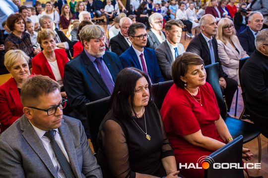 akademia z okazji 50-lecia jubileuszu powstania Zespołu Szkół nr 5 w Gorlicach