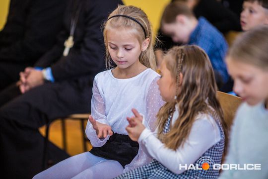 akademia z okazji 50-lecia jubileuszu powstania Zespołu Szkół nr 5 w Gorlicach
