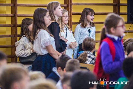 akademia z okazji 50-lecia jubileuszu powstania Zespołu Szkół nr 5 w Gorlicach