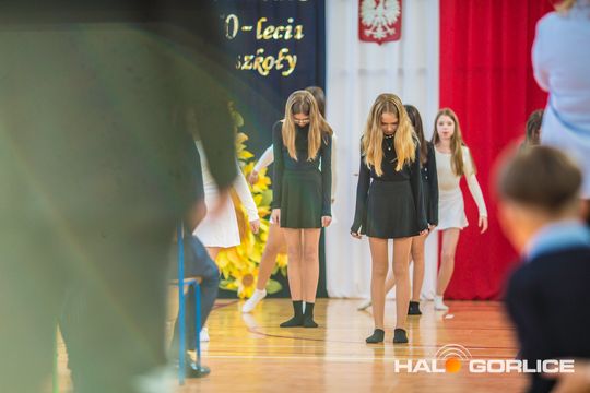 akademia z okazji 50-lecia jubileuszu powstania Zespołu Szkół nr 5 w Gorlicach