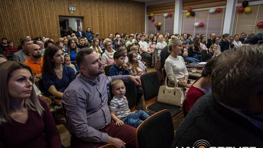 „Symphonic Project for Peace and Humanity” w PSM w Gorlicach muzycy podczas koncertu w szkole muzycznej w gorlicach