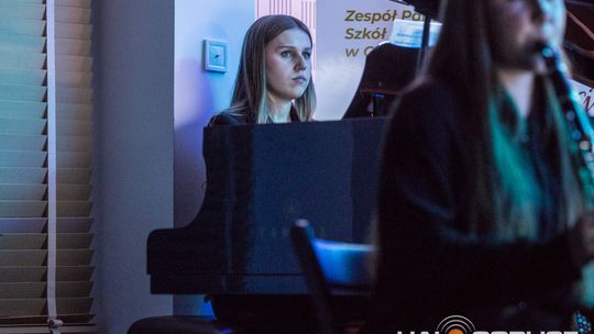 „Symphonic Project for Peace and Humanity” w PSM w Gorlicach muzycy podczas koncertu w szkole muzycznej w gorlicach