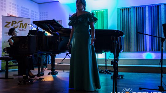 „Symphonic Project for Peace and Humanity” w PSM w Gorlicach muzycy podczas koncertu w szkole muzycznej w gorlicach