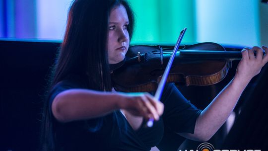 „Symphonic Project for Peace and Humanity” w PSM w Gorlicach muzycy podczas koncertu w szkole muzycznej w gorlicach