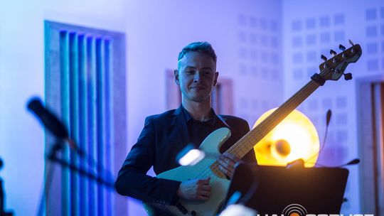 „Symphonic Project for Peace and Humanity” w PSM w Gorlicach muzycy podczas koncertu w szkole muzycznej w gorlicach
