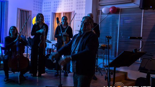 „Symphonic Project for Peace and Humanity” w PSM w Gorlicach muzycy podczas koncertu w szkole muzycznej w gorlicach