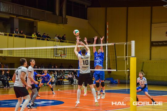 siatkarze podczas meczu