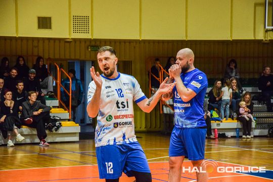 siatkarze podczas meczu