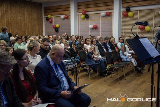 muzycy podczas koncertu w szkole muzycznej w gorlicach