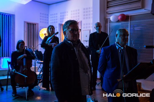 muzycy podczas koncertu w szkole muzycznej w gorlicach