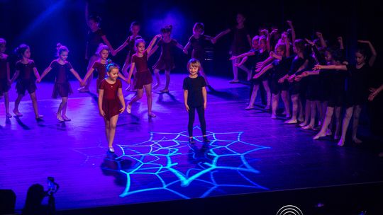 zdjęcie przedstawia dzieci podczas 2. Gorlickiego Festiwalu Tańca 2026