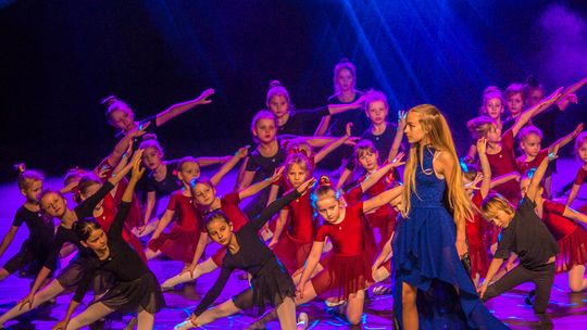 zdjęcie przedstawia dzieci podczas 2. Gorlickiego Festiwalu Tańca 2026