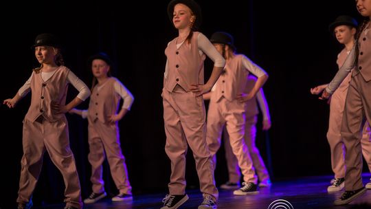 zdjęcie przedstawia dzieci podczas 2. Gorlickiego Festiwalu Tańca 2026