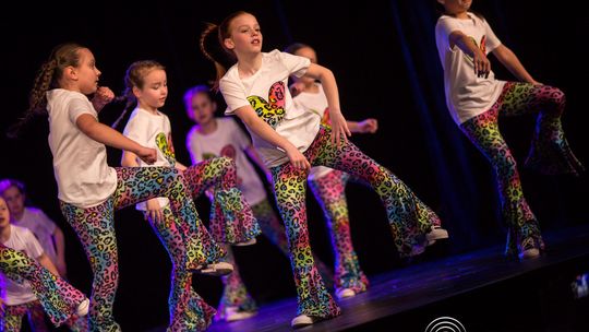 zdjęcie przedstawia dzieci podczas 2. Gorlickiego Festiwalu Tańca 2026
