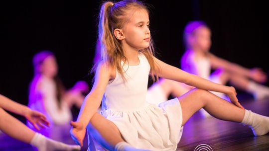 zdjęcie przedstawia dzieci podczas 2. Gorlickiego Festiwalu Tańca 2026