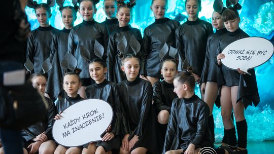 zdjęcie przedstawia dzieci podczas 2. Gorlickiego Festiwalu Tańca 2026