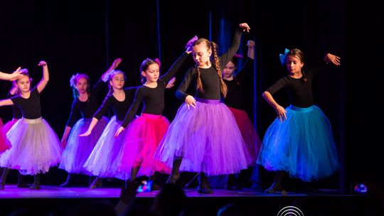 zdjęcie przedstawia dzieci podczas 2. Gorlickiego Festiwalu Tańca 2026