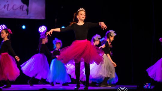 zdjęcie przedstawia dzieci podczas 2. Gorlickiego Festiwalu Tańca 2026