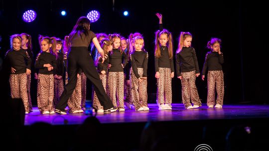 zdjęcie przedstawia dzieci podczas 2. Gorlickiego Festiwalu Tańca 2026