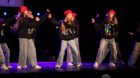 zdjęcie przedstawia dzieci podczas 2. Gorlickiego Festiwalu Tańca 2026