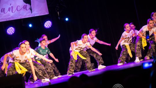 zdjęcie przedstawia dzieci podczas 2. Gorlickiego Festiwalu Tańca 2026