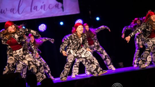 zdjęcie przedstawia dzieci podczas 2. Gorlickiego Festiwalu Tańca 2026