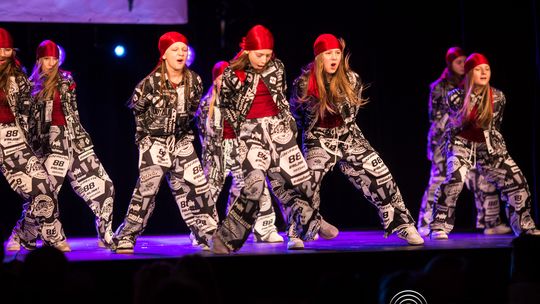 zdjęcie przedstawia dzieci podczas 2. Gorlickiego Festiwalu Tańca 2026