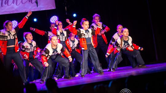 zdjęcie przedstawia dzieci podczas 2. Gorlickiego Festiwalu Tańca 2026