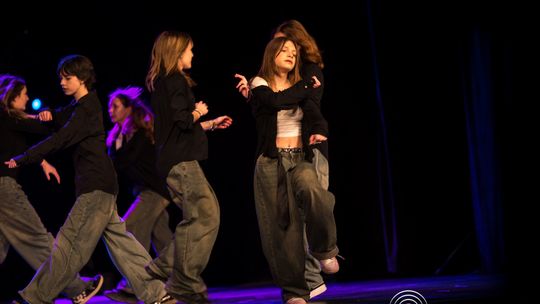 zdjęcie przedstawia dzieci podczas 2. Gorlickiego Festiwalu Tańca 2026