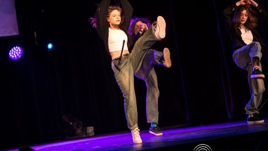 zdjęcie przedstawia dzieci podczas 2. Gorlickiego Festiwalu Tańca 2026