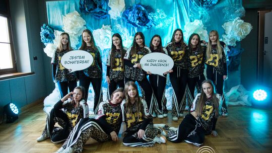 zdjęcie przedstawia dzieci podczas 2. Gorlickiego Festiwalu Tańca 2026