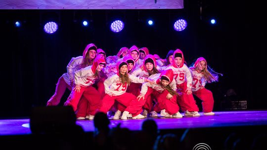 zdjęcie przedstawia dzieci podczas 2. Gorlickiego Festiwalu Tańca 2026