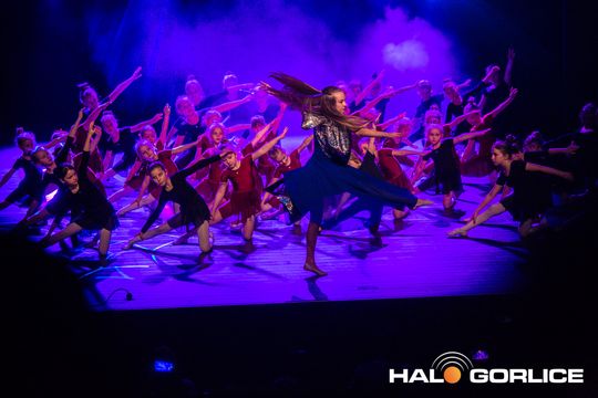 zdjęcie przedstawia dzieci podczas 2. Gorlickiego Festiwalu Tańca 2026