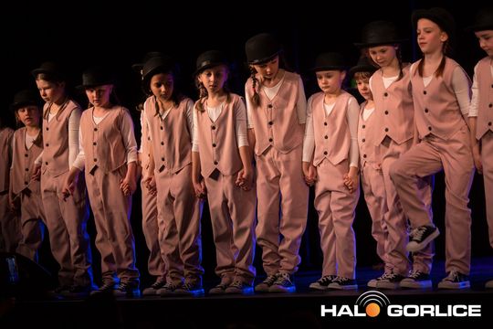 zdjęcie przedstawia dzieci podczas 2. Gorlickiego Festiwalu Tańca 2026