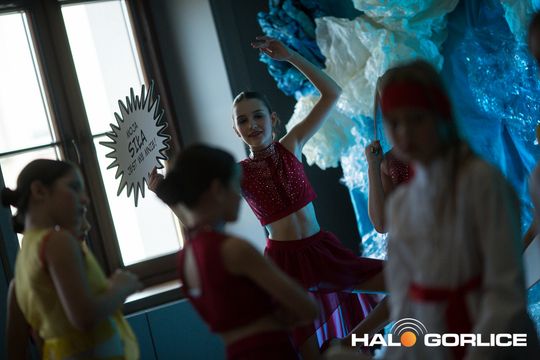 zdjęcie przedstawia dzieci podczas 2. Gorlickiego Festiwalu Tańca 2026