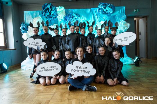 zdjęcie przedstawia dzieci podczas 2. Gorlickiego Festiwalu Tańca 2026