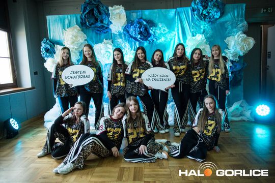 zdjęcie przedstawia dzieci podczas 2. Gorlickiego Festiwalu Tańca 2026