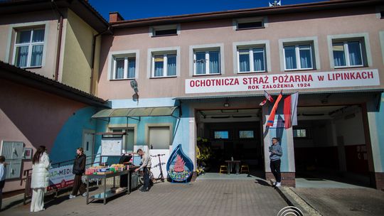 Przywitanie wozu strażackiego w OSP Lipinki (28 kwietnia 2026)