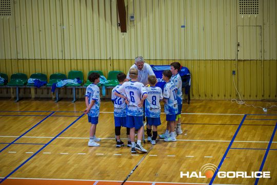 zdjęcie przedstawia siatkarzy GKPS Gorlice