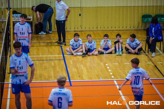 zdjęcie przedstawia siatkarzy GKPS Gorlice