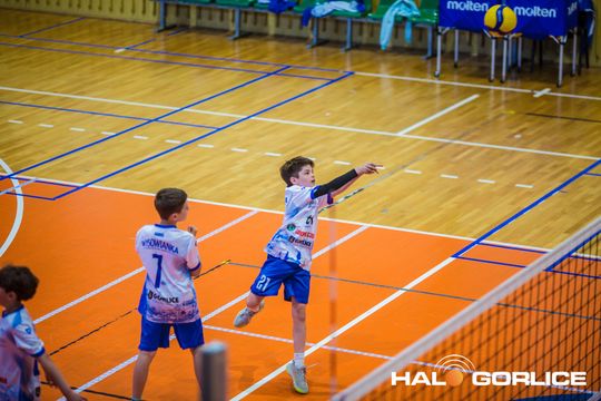 zdjęcie przedstawia siatkarzy GKPS Gorlice