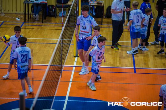 zdjęcie przedstawia siatkarzy GKPS Gorlice