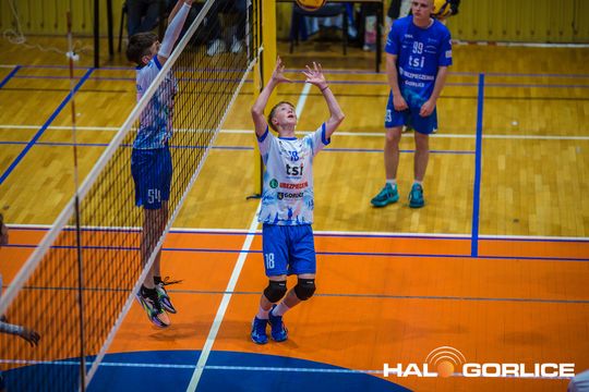 zdjęcie przedstawia siatkarzy GKPS Gorlice
