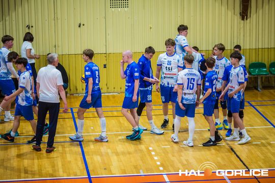 zdjęcie przedstawia siatkarzy GKPS Gorlice