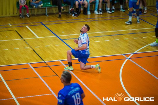 zdjęcie przedstawia siatkarzy GKPS Gorlice